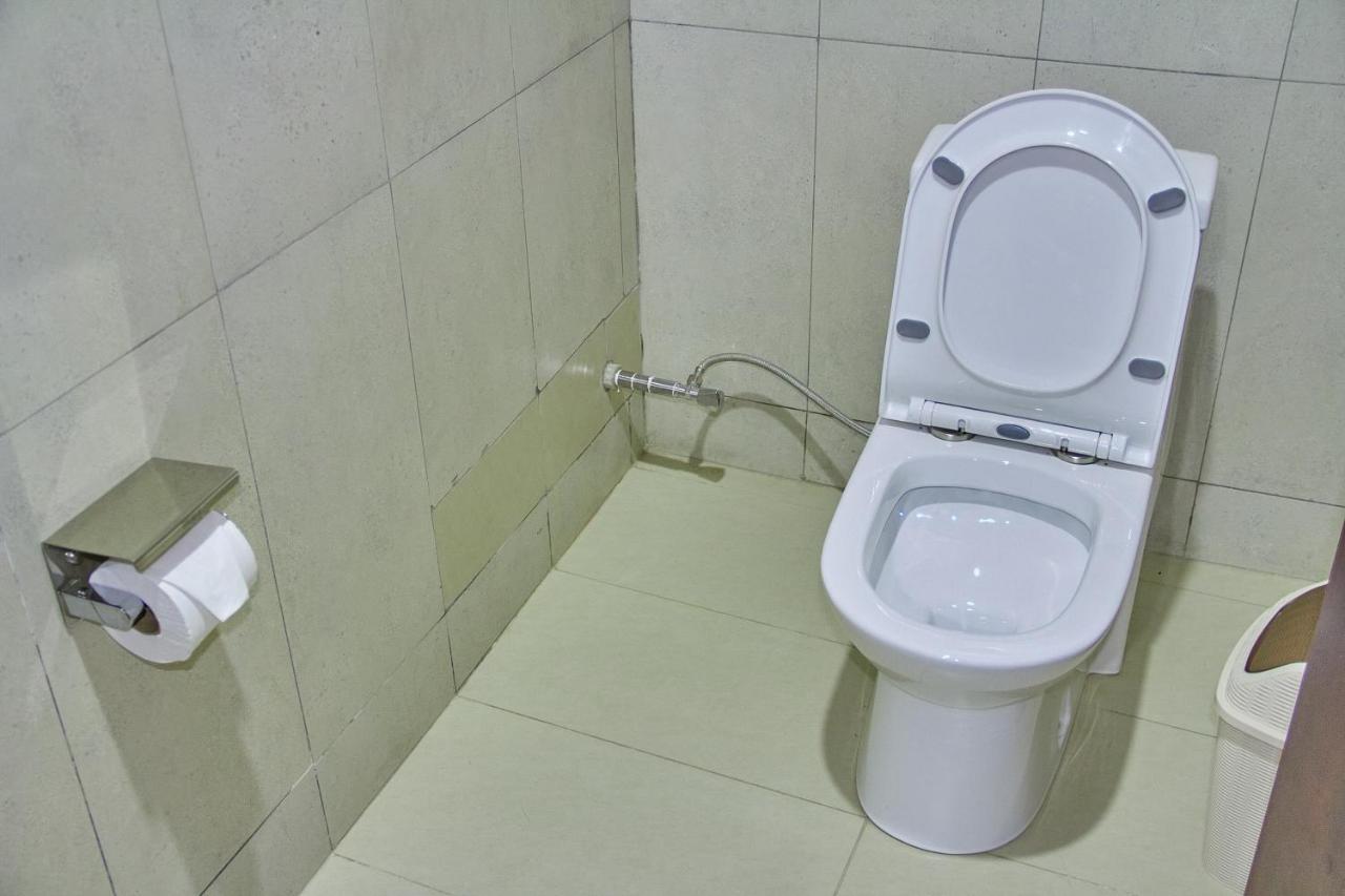Golden Castle Hotel Hoima 外观 照片
